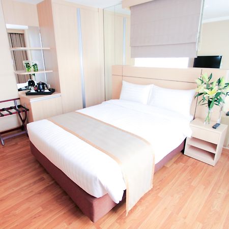 Petals Inn Бангкок Экстерьер фото