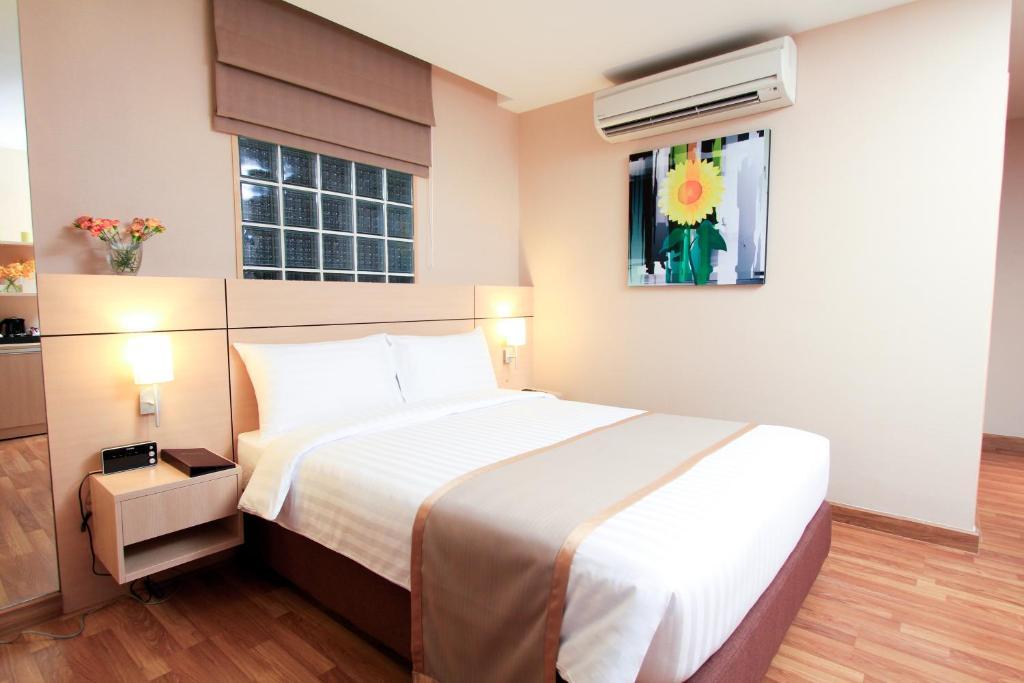 Petals Inn Бангкок Экстерьер фото