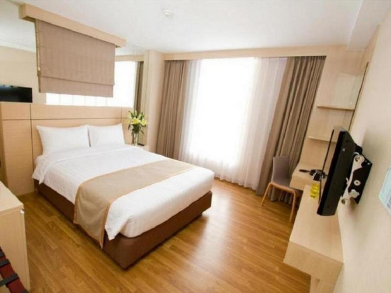 Petals Inn Бангкок Экстерьер фото